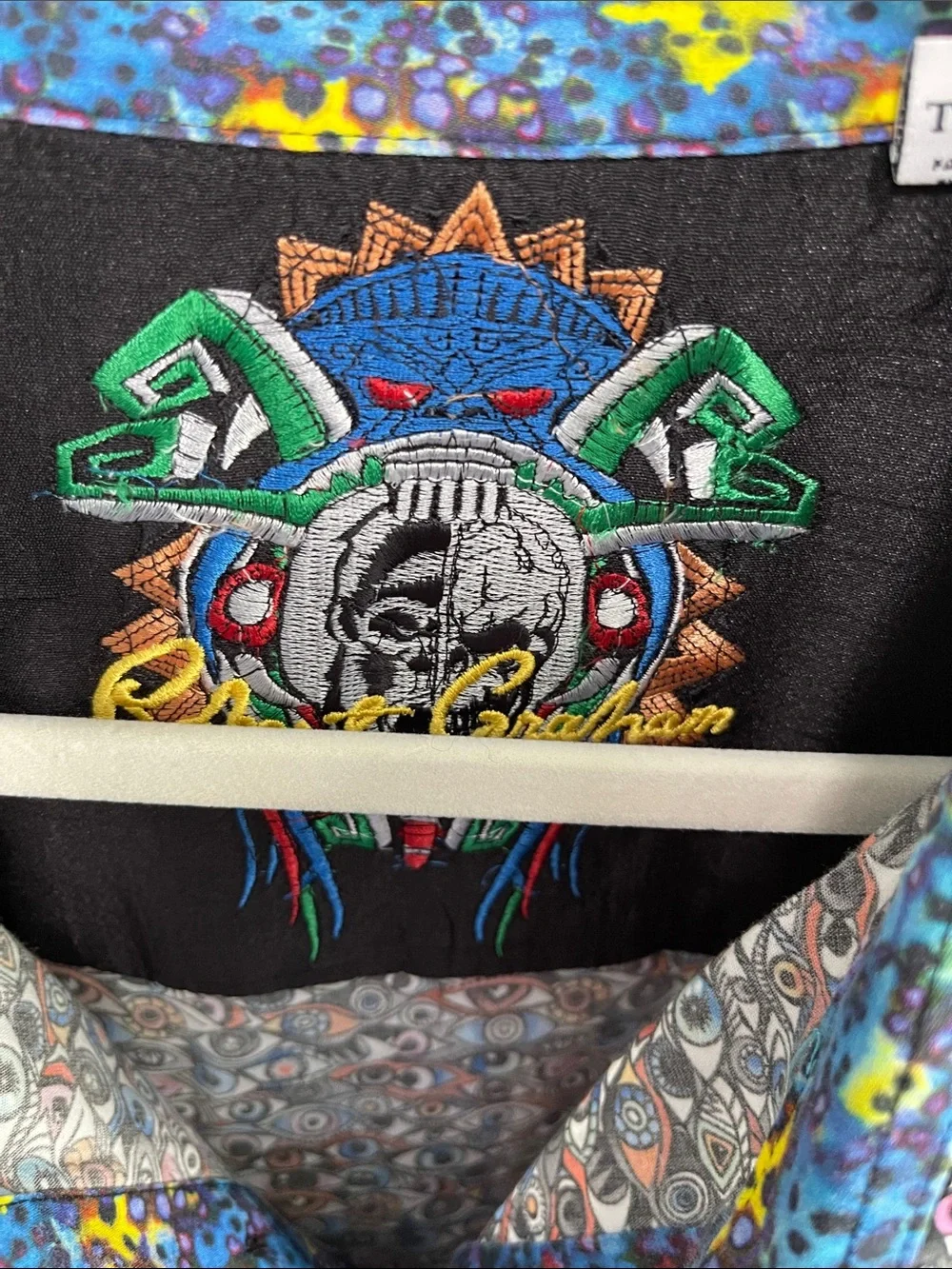 Robert Graham Eyecatching Short Sleeve Shirt - Picture 2 of 9